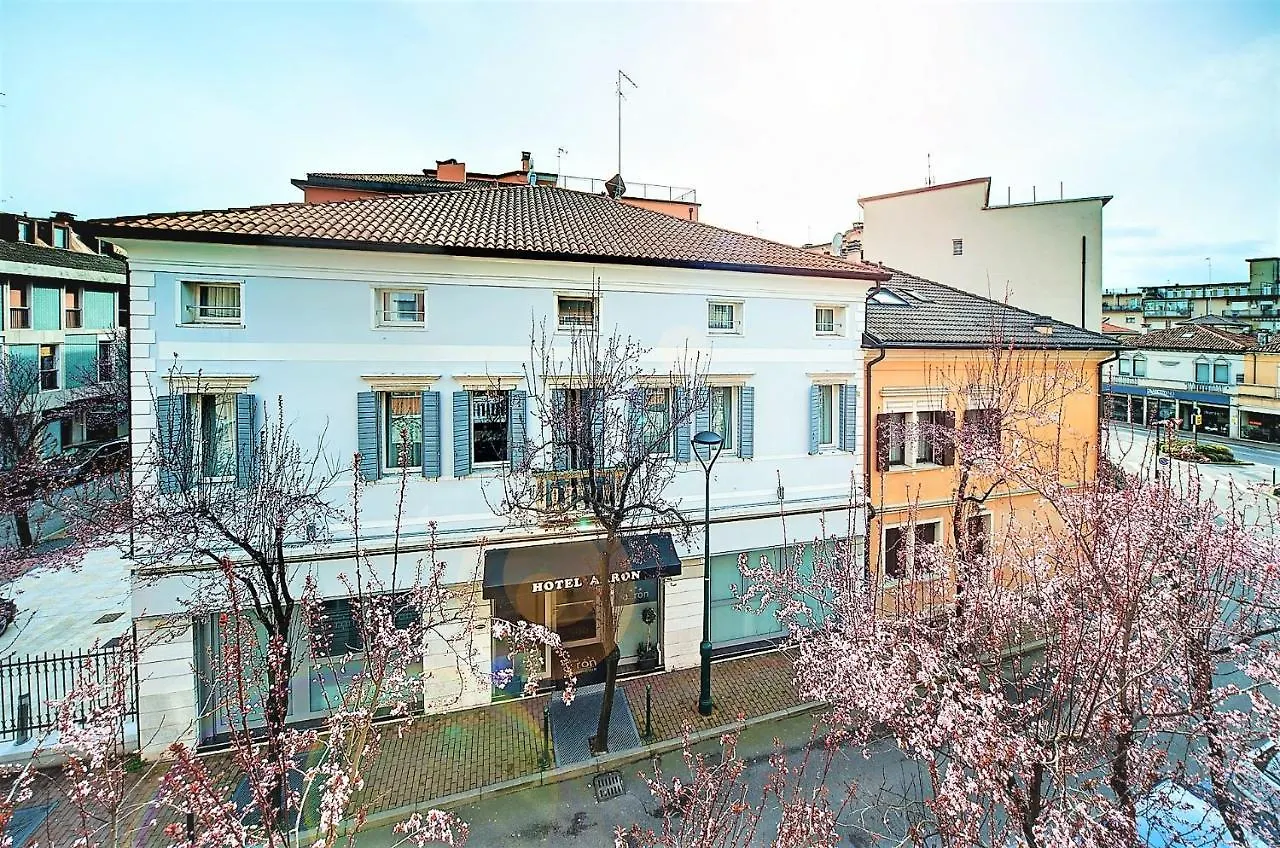 14 Hotel con Servizi Aeroporto vicino a Chiesa di San Pantalon