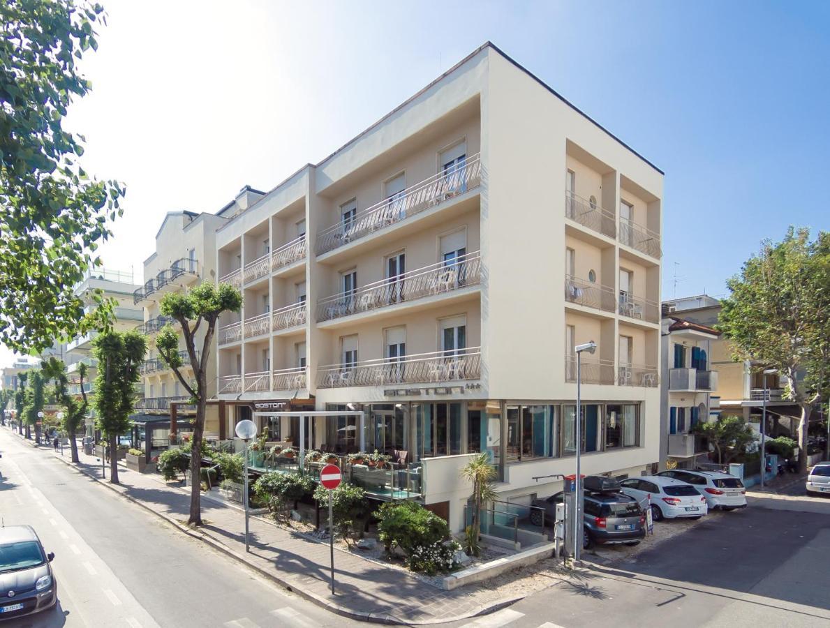 Dove Dormire vicino a Gradara: 6 Hotel Economici a Cattolica