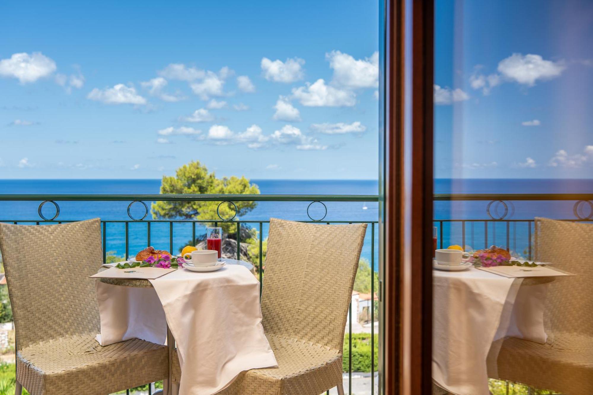 15 Hotel per Famiglie vicino al Santuario di Santa Maria dell'Isola a Tropea